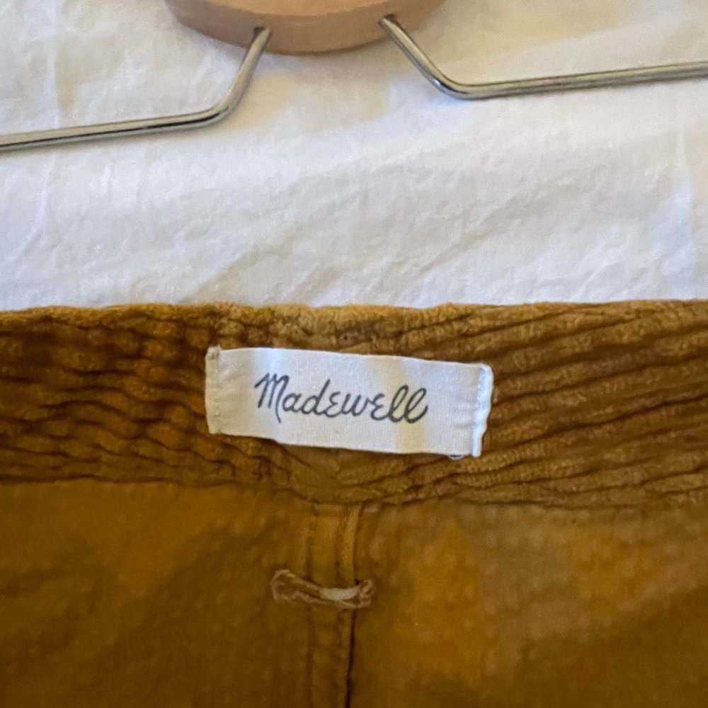Madewell Cropped Wide-Leg Corduroy Pants in Camel - Picture 5 of 7